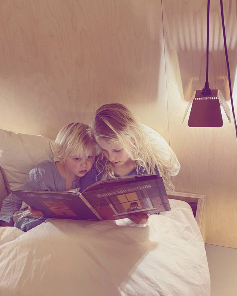 Samen zijn we thuis | boekwijzer