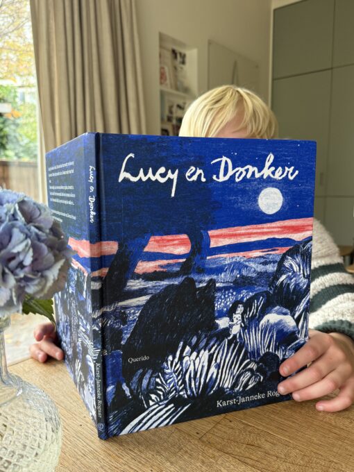 lucy en donker | boekwijzer