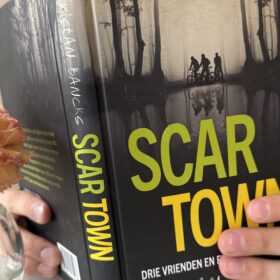 Scar Town | boekwijzer