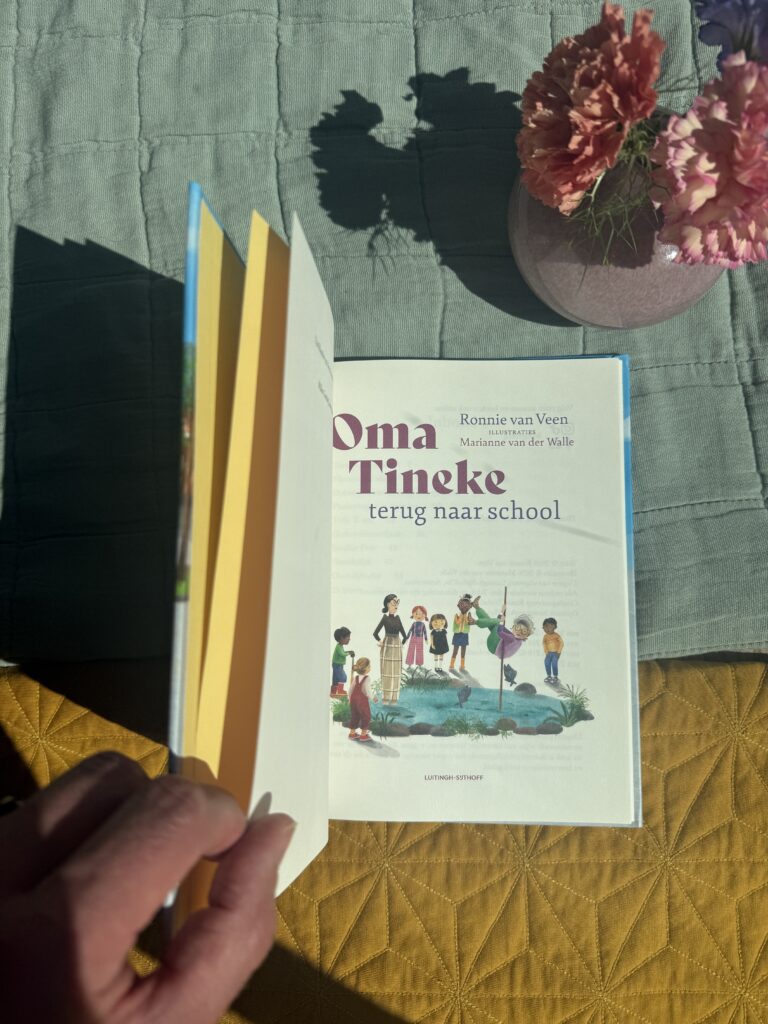Oma Tineke terug naar school | boekwijzer